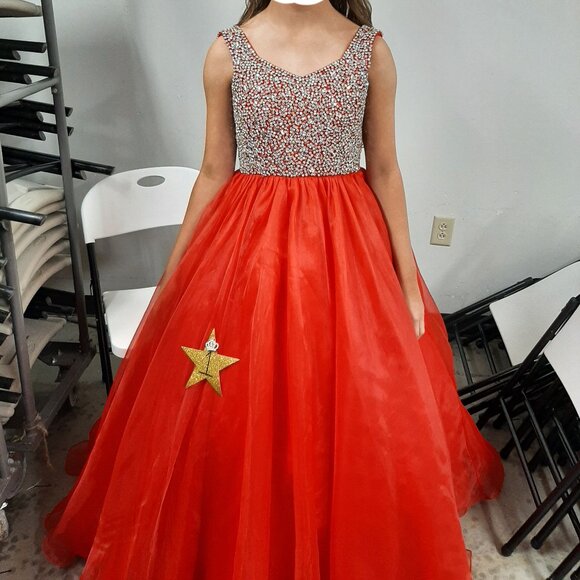 One More Couture red pageant dress,custom, little girl 12 - Picture 4 of 8